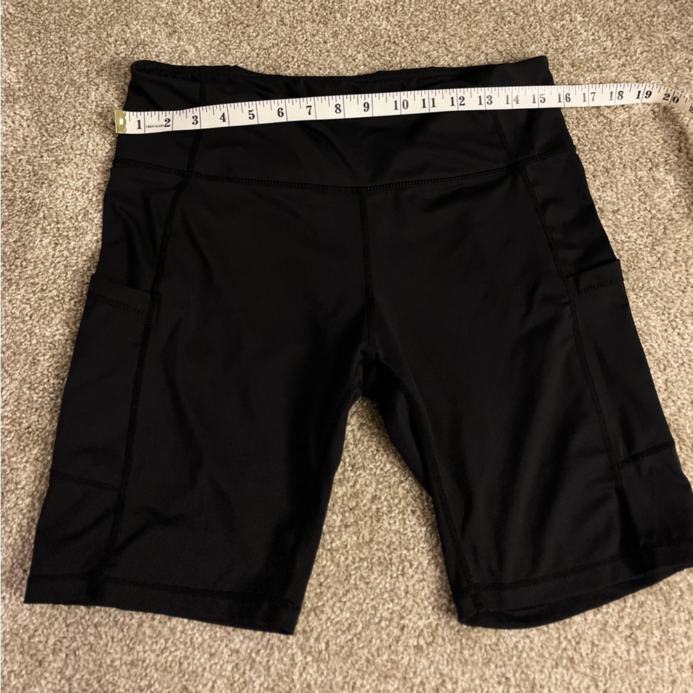 Women’s Black Bike Shorts w/3 pockets